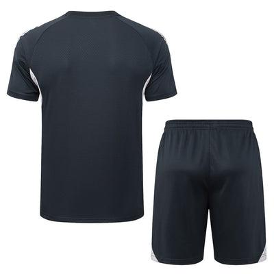 Ensemble Maillot Short Real Madrid Homme/Enfant 2025 2026 Noir Clair