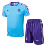 Ensemble Maillot Short Real Madrid Homme/Enfant 2025 2026 Bleu Ciel 1