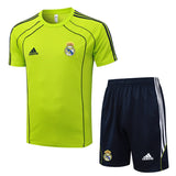 Ensemble Maillot Short Real Madrid Homme/Enfant 2025 2026 Jaune Foncé 1