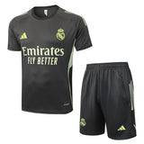 Ensemble Maillot Short Real Madrid Homme/Enfant 2025 2026 Noir Jaune 1