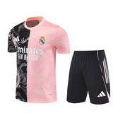 Ensemble Maillot Short Real Madrid Homme/Enfant 2025 2026 Noir Rose Edition Limitée 1