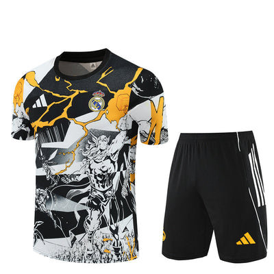 Ensemble Maillot Short Real Madrid Marvel Homme/Enfant 2025 2026 Jaune Blanc