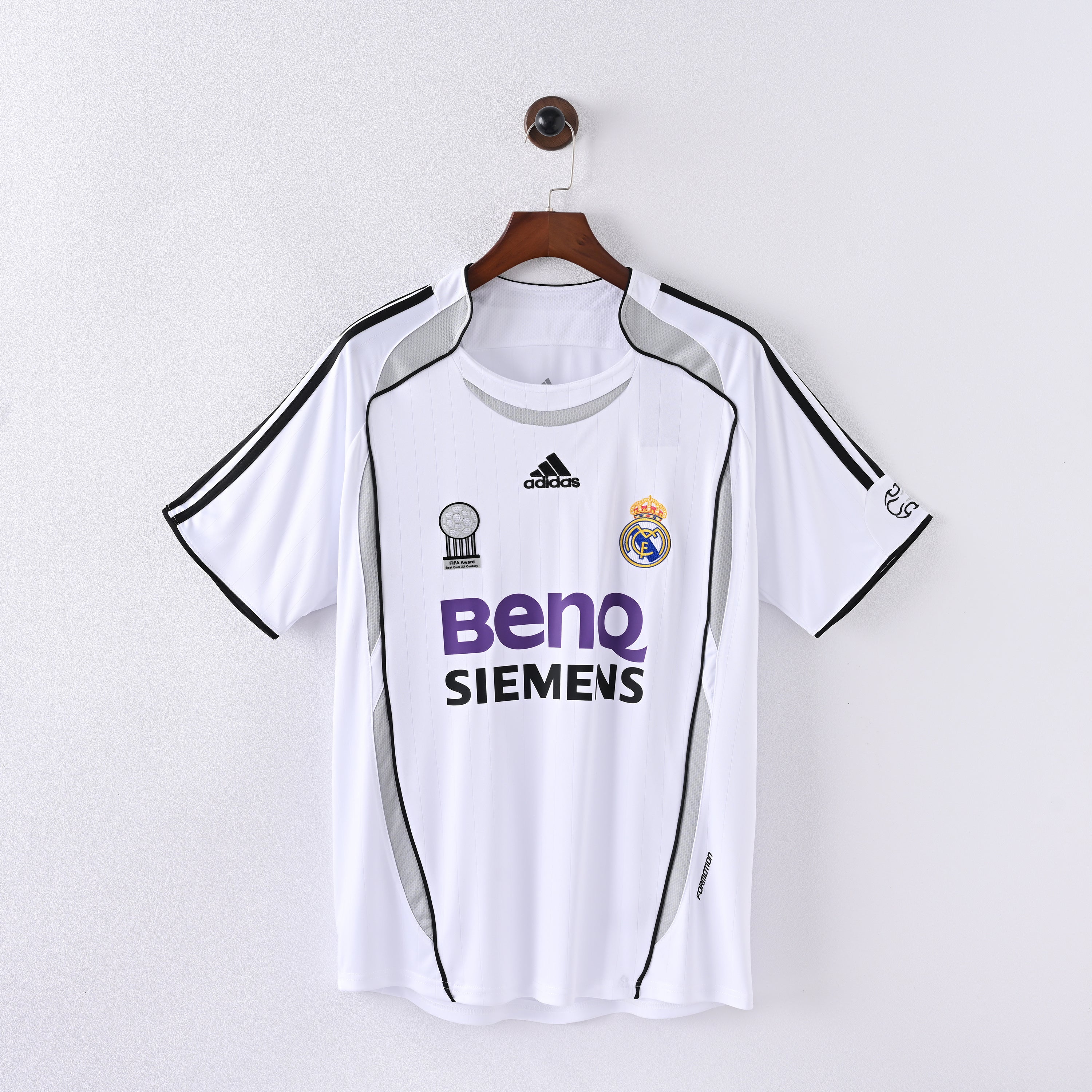 Maillot Real Madrid Retro Vintage 2006-2007 Domicile Homme